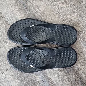 Men's Nike Flip Flops